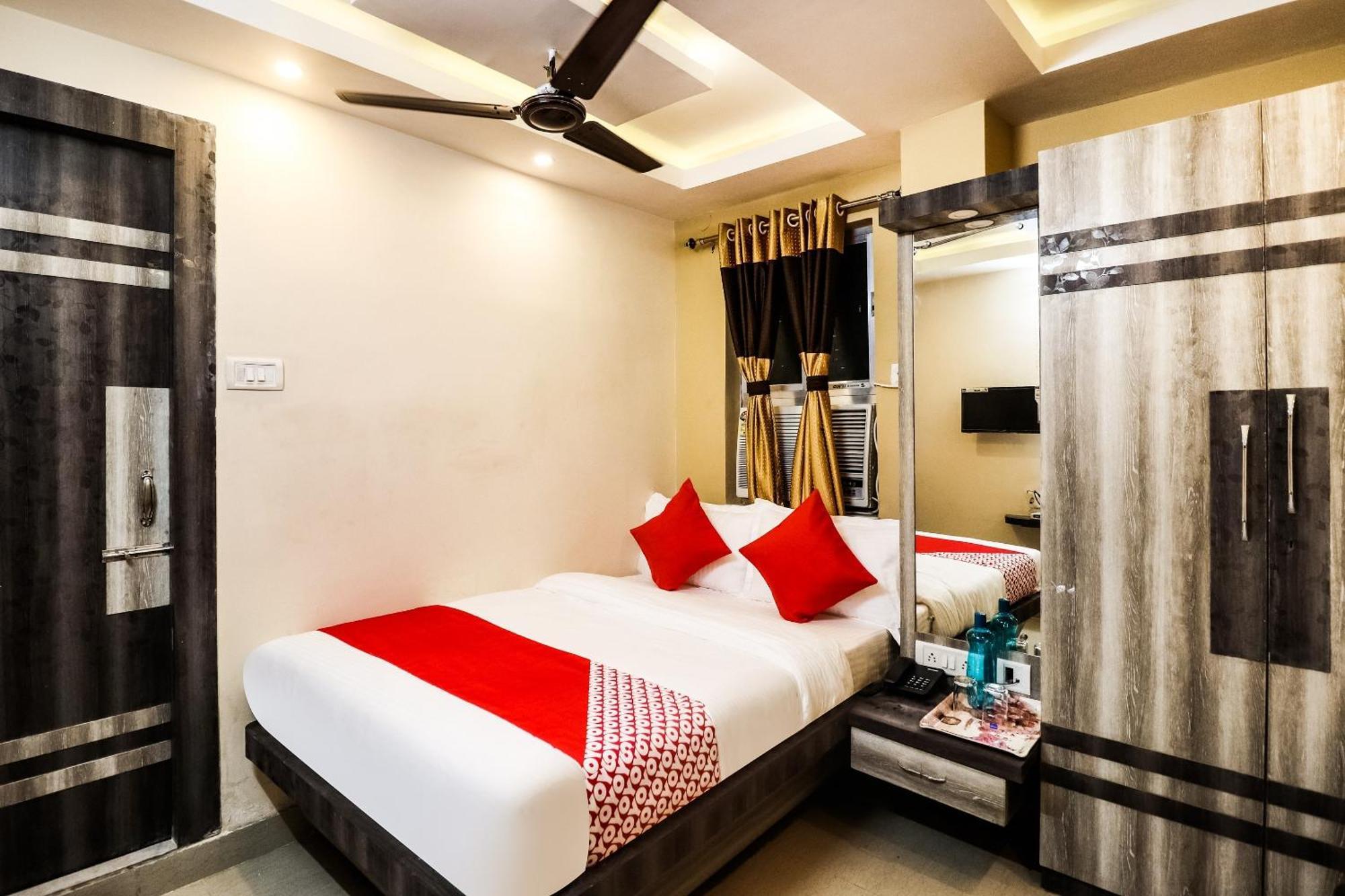 Hotel O Kuber Residency Near Birla Mandir Kalkutta Kültér fotó