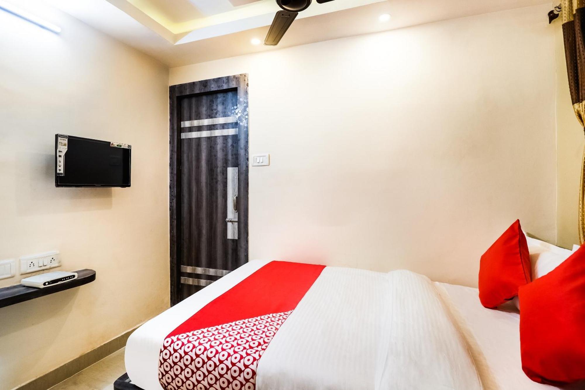 Hotel O Kuber Residency Near Birla Mandir Kalkutta Kültér fotó